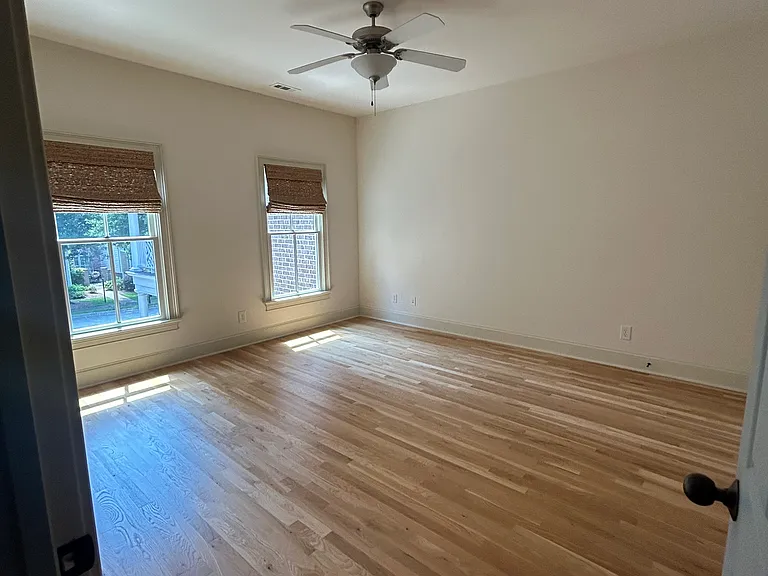 8 Rivoli Ln — Photo 15