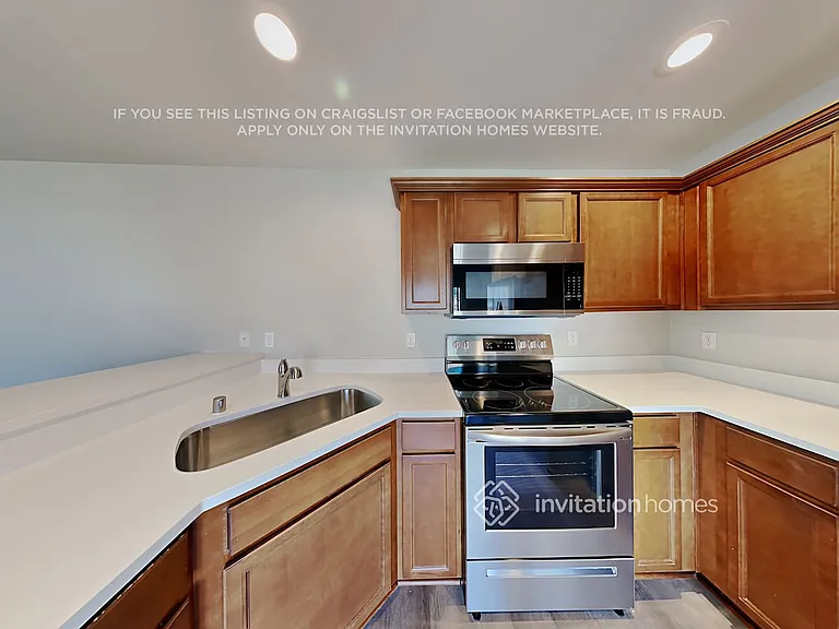 11016 181st Avenue Ct E — Photo 8