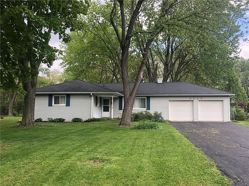 1st image of 8055 Wallingwood Dr