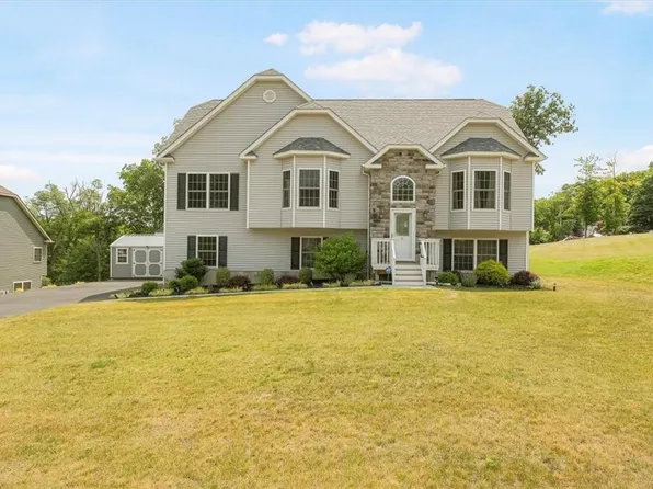 23 Ashley Court, Salisbury Mills, NY 12577