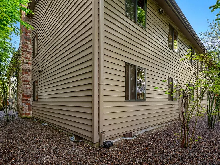 3553 SE Yamhill St — Photo 19