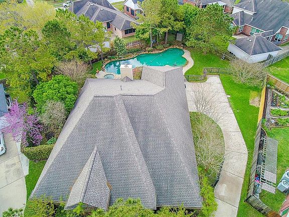 2nd image of 20403 Chelsea Park Ct