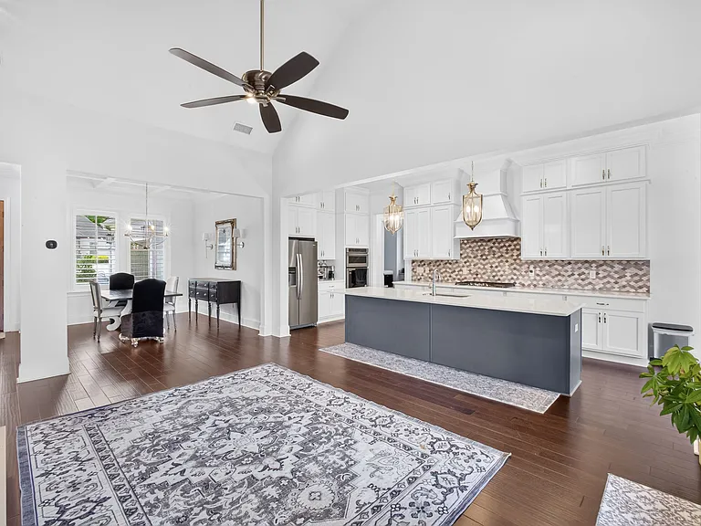 1467 Ping Ct — Photo 9