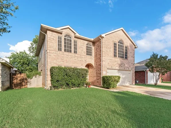 5715 Creekhollow Dr, Arlington, TX 76018