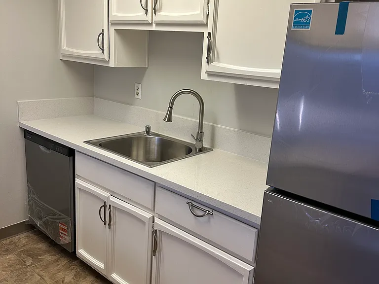 6827 Trovita Way #6827 — Photo 8