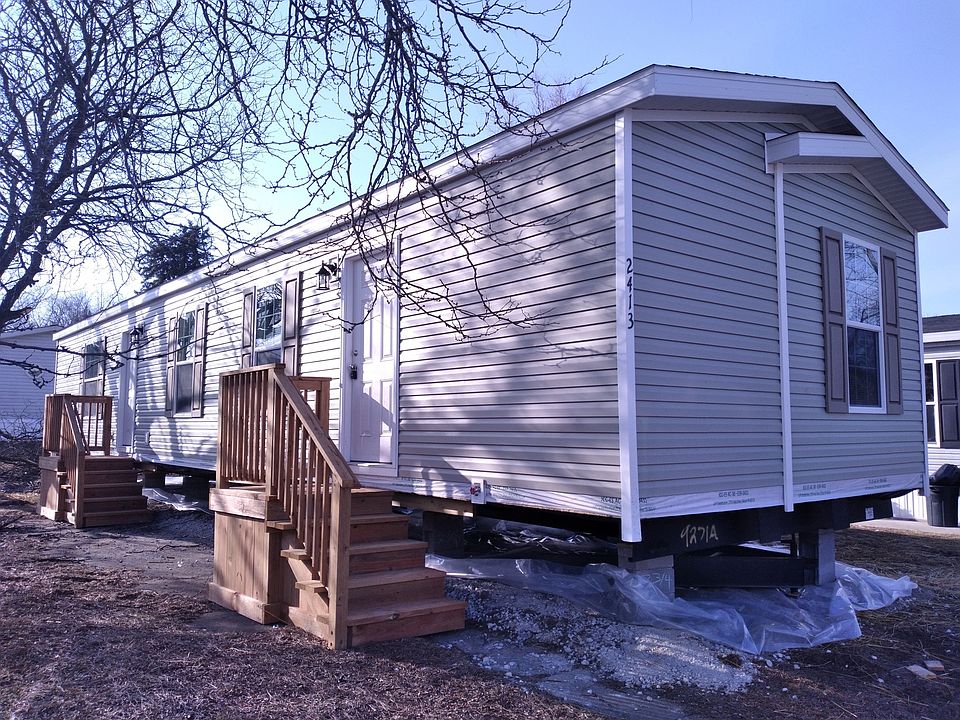 1st image of 2413 Loch Lomond Dr Lot 124