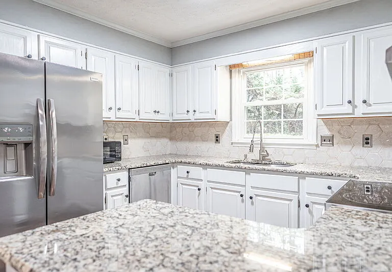 120 Fox Hunt Ln — Photo 10