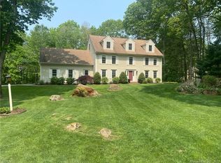 61 Quail Run, Madison, CT 06443