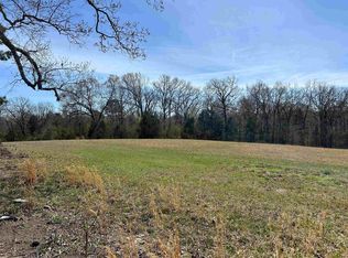 8-2421 Midland Dr, Mena, AR 71953