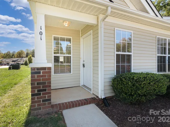 101 Bungalow Dr, Rock Hill, SC 29732