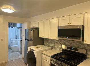 7153 Buckingham Blvd, Berkeley, CA 94705