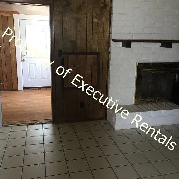 1733 Aspen Ave — Photo 7