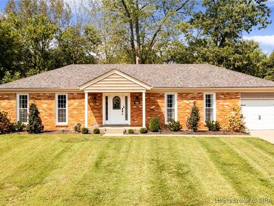 812 Columbia Court, Jeffersonville, IN, 47130