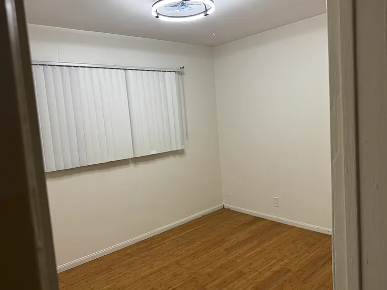 5347 N Olive Ave — Photo 25