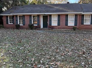 607 Cliff Rd, Montgomery, AL 36109