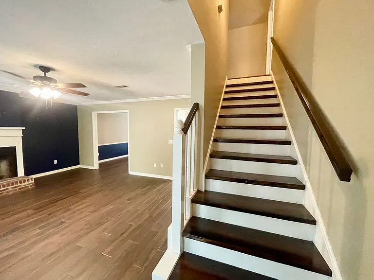 503 Brookstone Dr — Photo 11