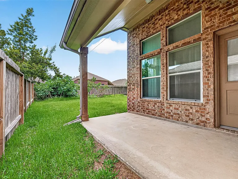 2410 Horned Owl Dr — Photo 27
