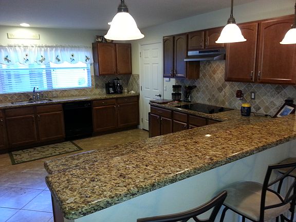 5th image of 1726 Saffron Plum Ln