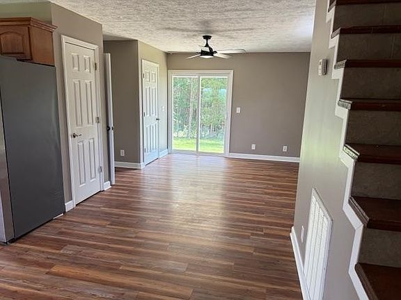 5th image of 135 Lapa Ln