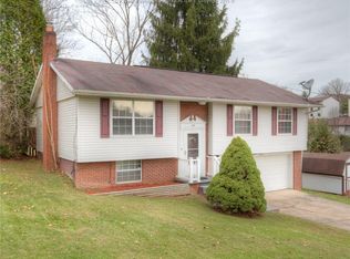 122 Greenbrier Ln, Dunbar, WV 25064