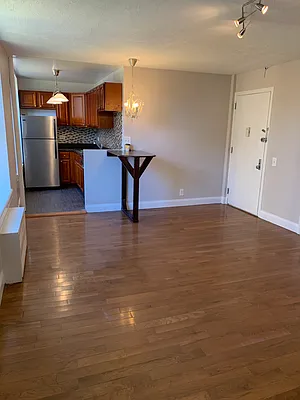 Rented by Carnegie Management Inc | media 33