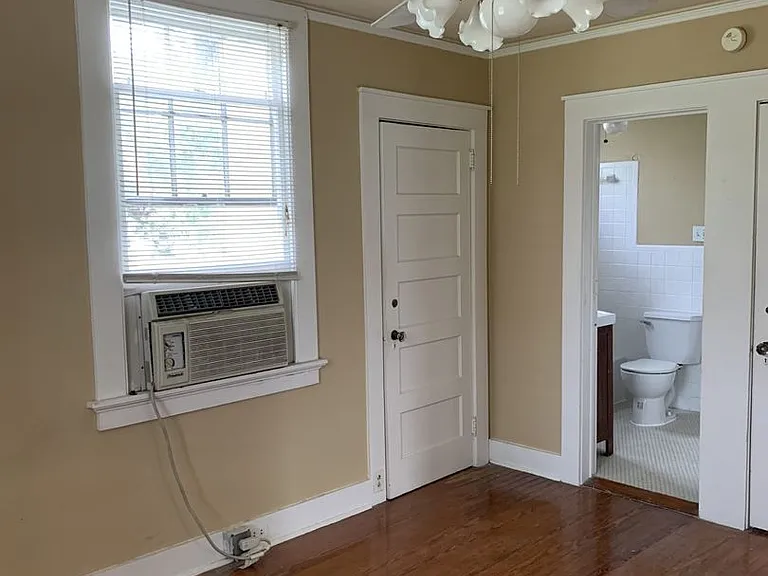 1010 Short St #A — Photo 8