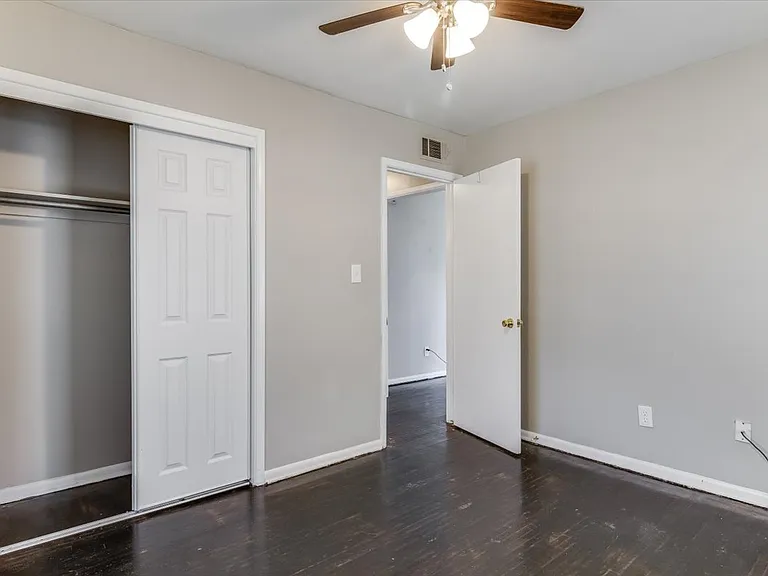 4551 S Walnut Ave — Photo 10