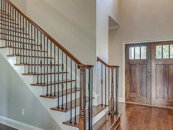 5th image of 8967 Caraway Ln