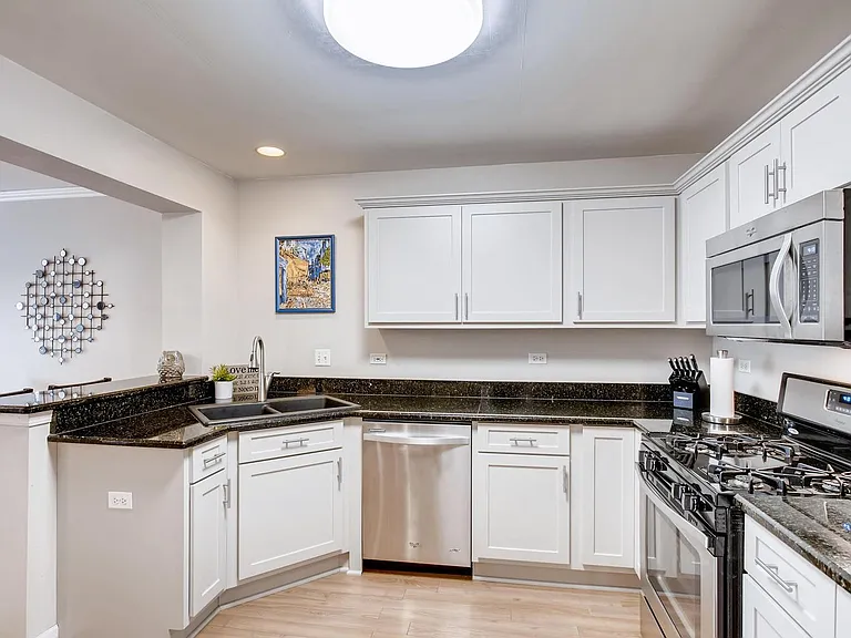 3009 Crystal Rock Rd — Photo 6