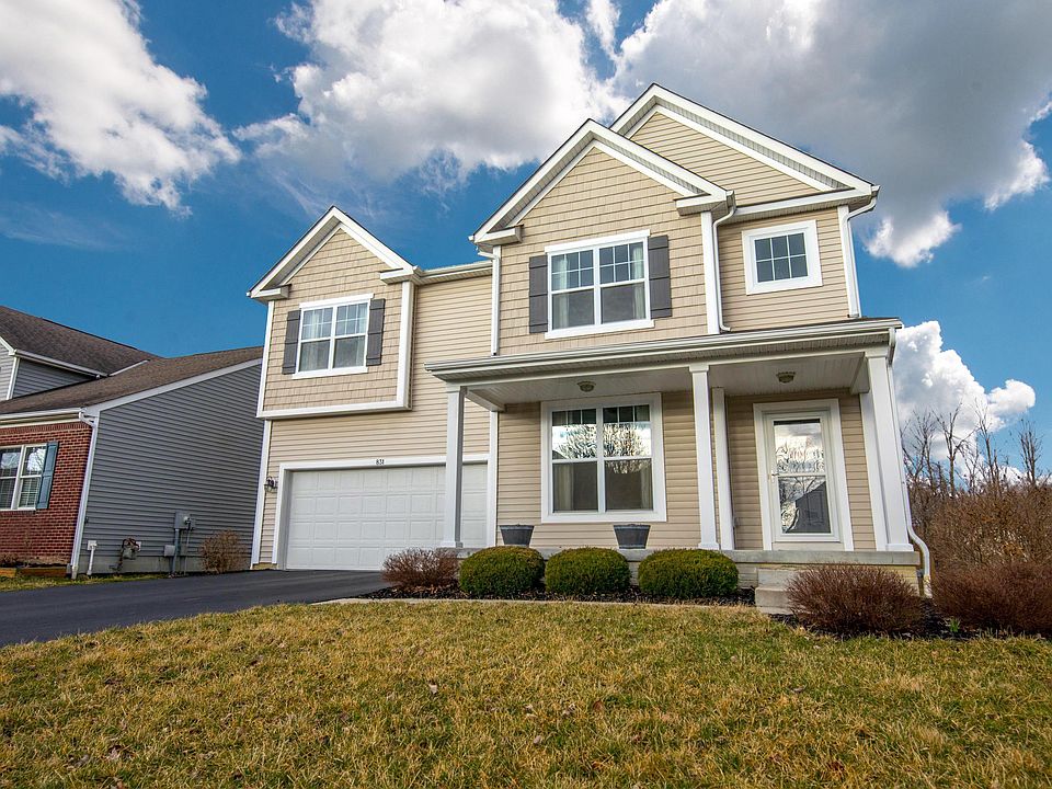 1st image of 831 Holly Farms Dr