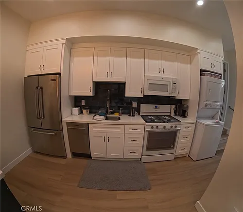 12329 Oxford Ave Photo 1