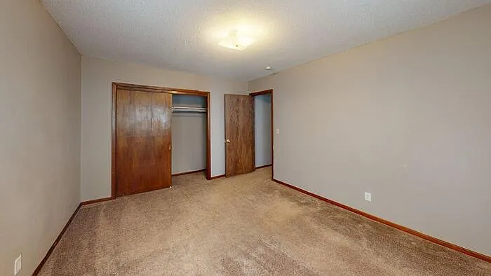 912 E Owens Ave #1 — Photo 6