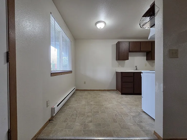 424 161st St S #1-10 — Photo 13