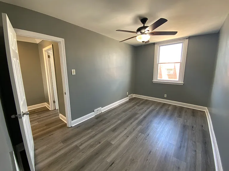 2545 S Bellford St — Photo 44