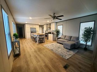 Portland MHP, Portland, TX 78374
