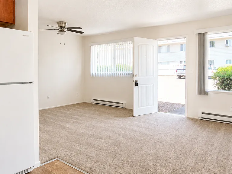 2507 E Mill Plain Blvd — Photo 8