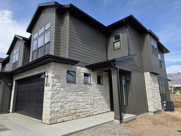 1415 W Pleasant View Dr, Kaysville, UT 84037