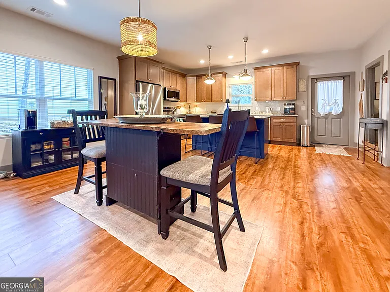 270 Townview Dr — Photo 5