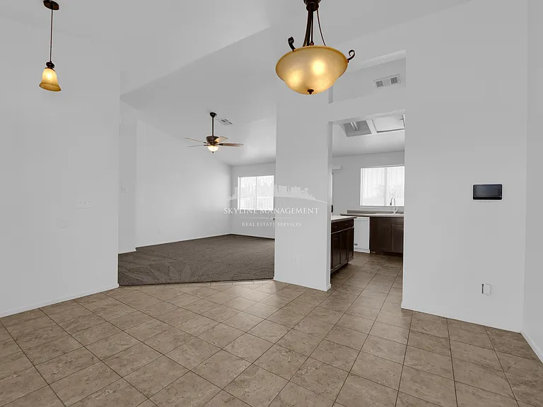 833 Camden Yard Ct — Photo 30