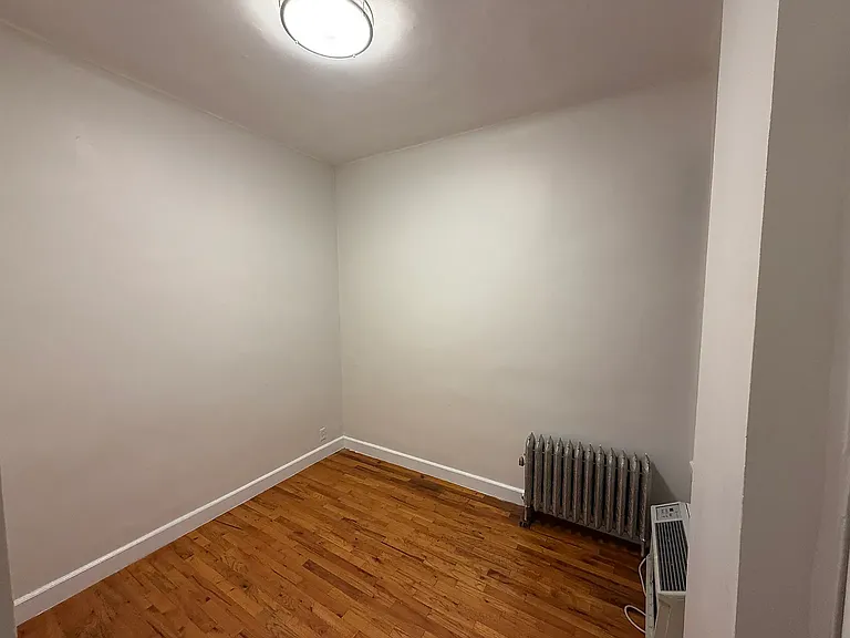 11 E 32nd St #3G — Photo 5