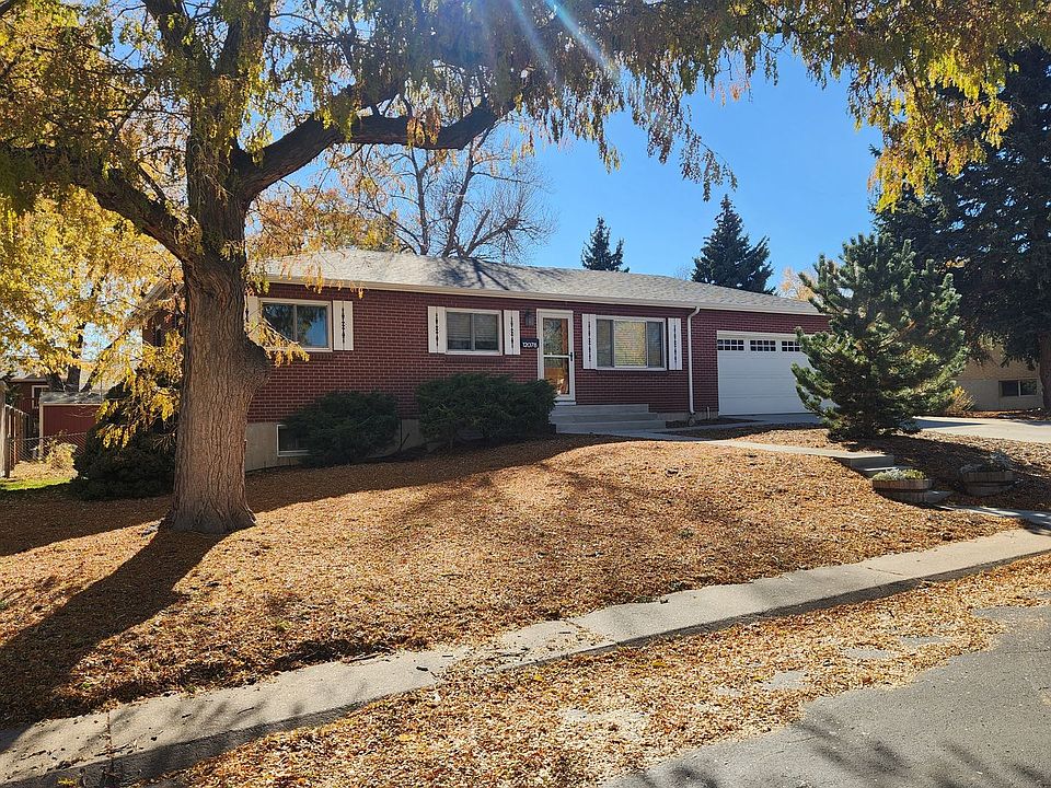 1st image of 12078 W Virginia Dr