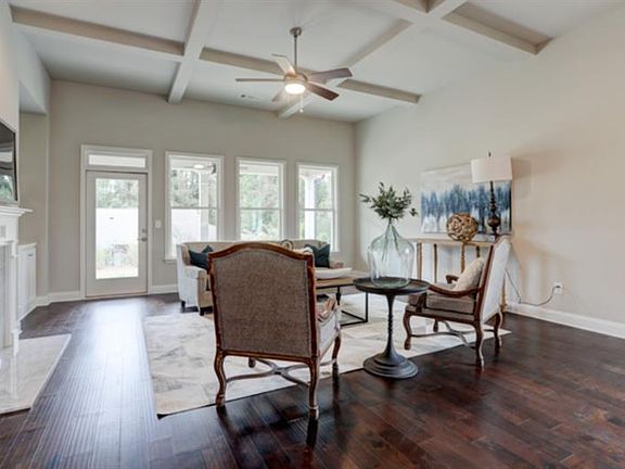 4th image of 3032 Archenland Ln SW