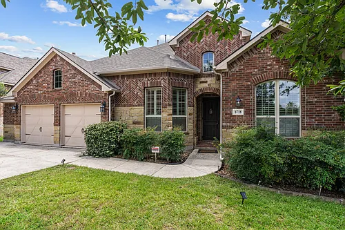 8718 Silver Rock Photo 1