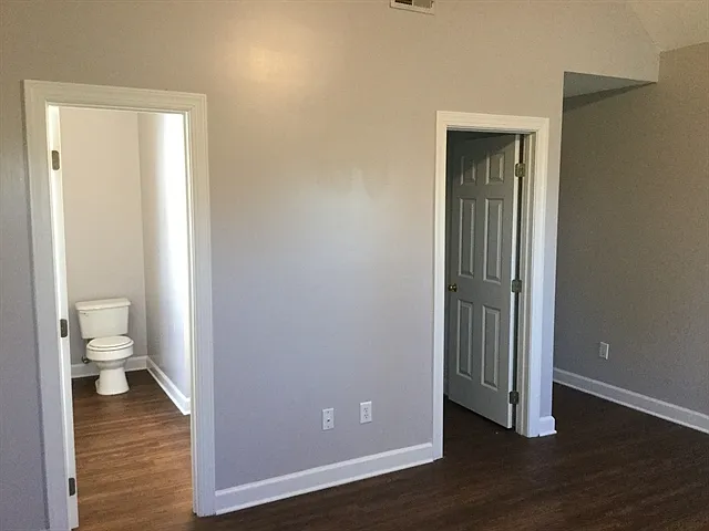 2713 Denbel Cir — Photo 7