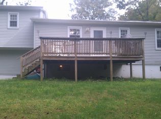 426 Candee Rd, Naugatuck, CT 06770