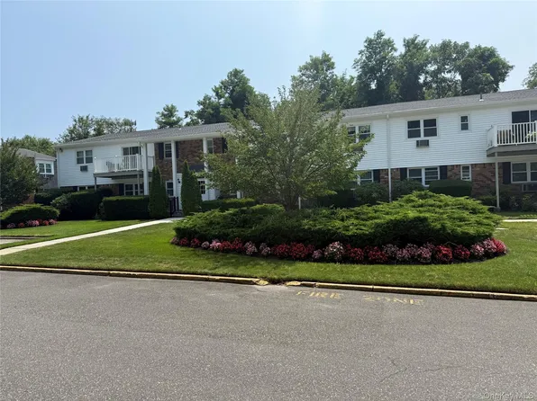 260 Waverly Avenue #58, Patchogue, NY 11772
