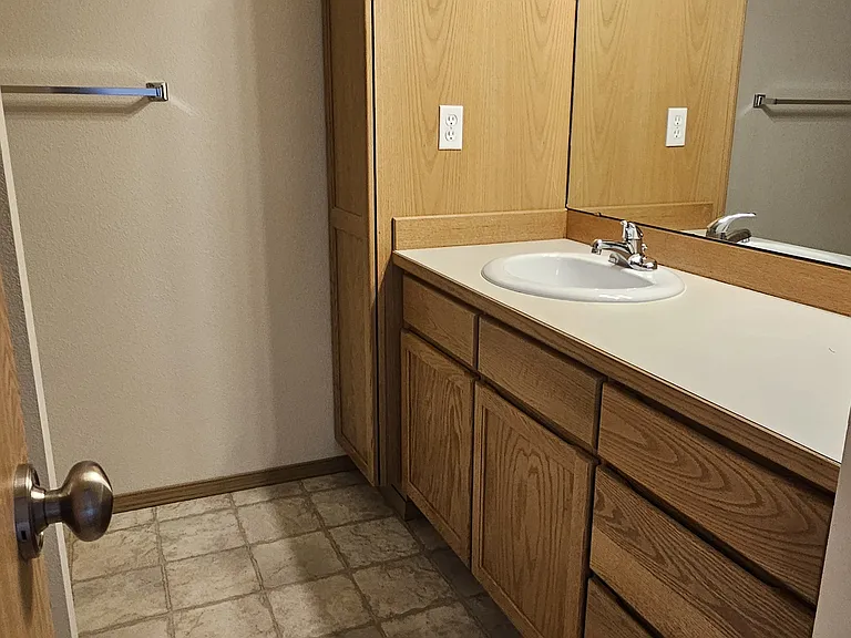 Primary full bathroom