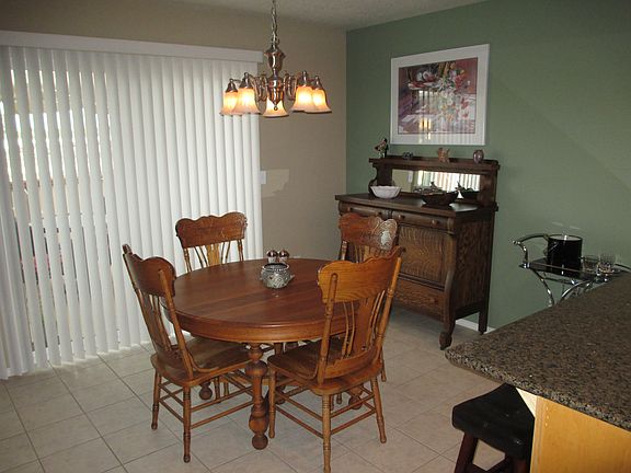 5th image of 16403 NE 19th St