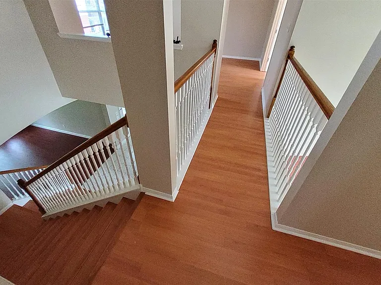 2707 Sun Beam Ct — Photo 16