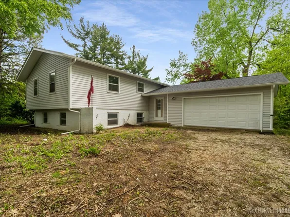 29W105 Geneva Rd, West Chicago, IL 60185